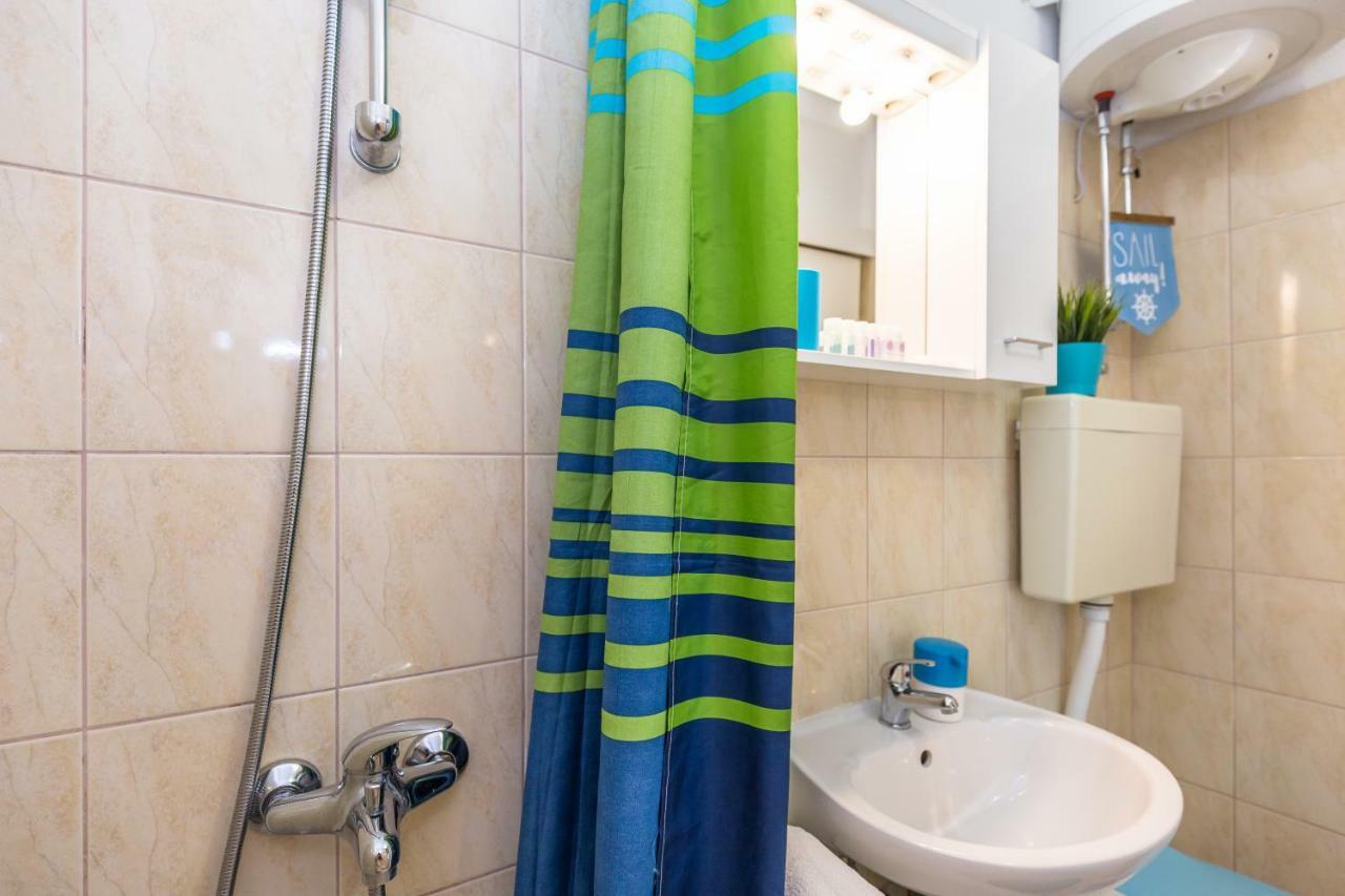 Apartmani Marko Tučepi Exterior foto